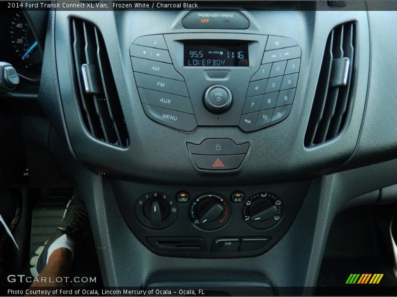 Controls of 2014 Transit Connect XL Van