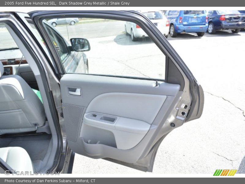 Dark Shadow Grey Metallic / Shale Grey 2005 Ford Five Hundred SEL