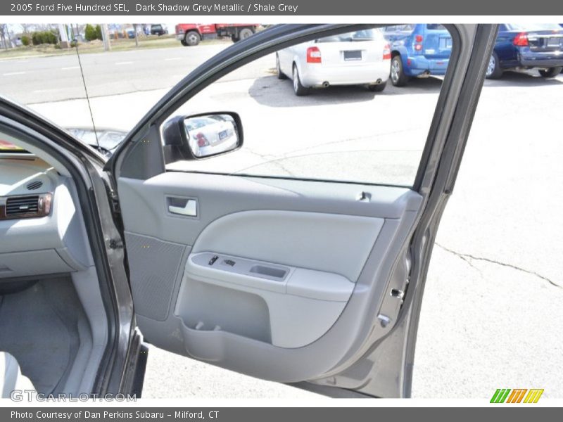 Dark Shadow Grey Metallic / Shale Grey 2005 Ford Five Hundred SEL