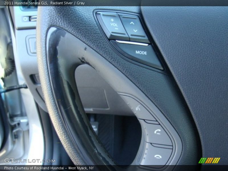 Radiant Silver / Gray 2011 Hyundai Sonata GLS