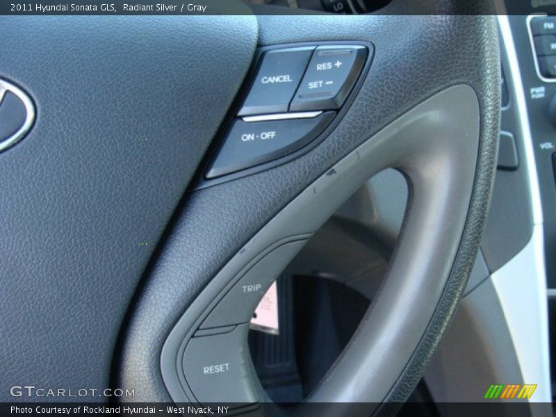 Radiant Silver / Gray 2011 Hyundai Sonata GLS
