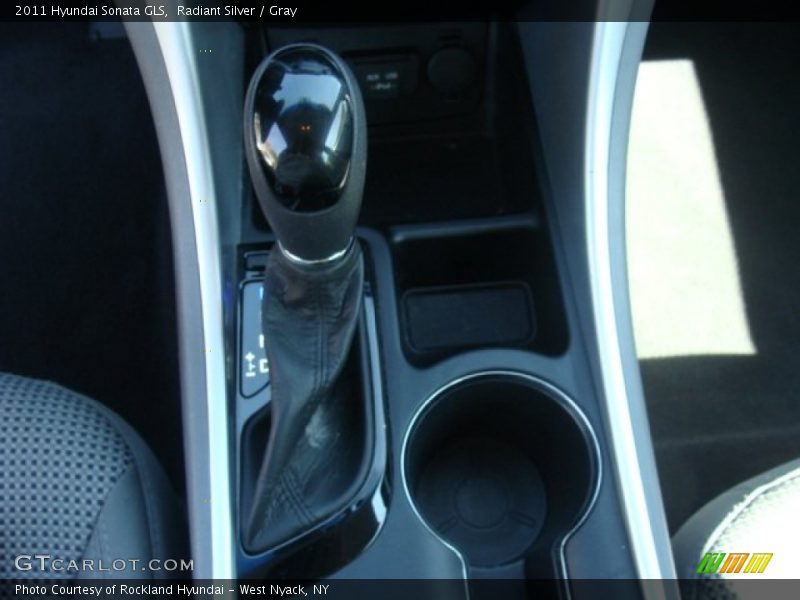 Radiant Silver / Gray 2011 Hyundai Sonata GLS