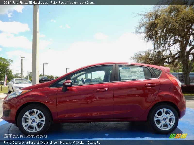 Ruby Red / Medium Light Stone 2014 Ford Fiesta SE Hatchback
