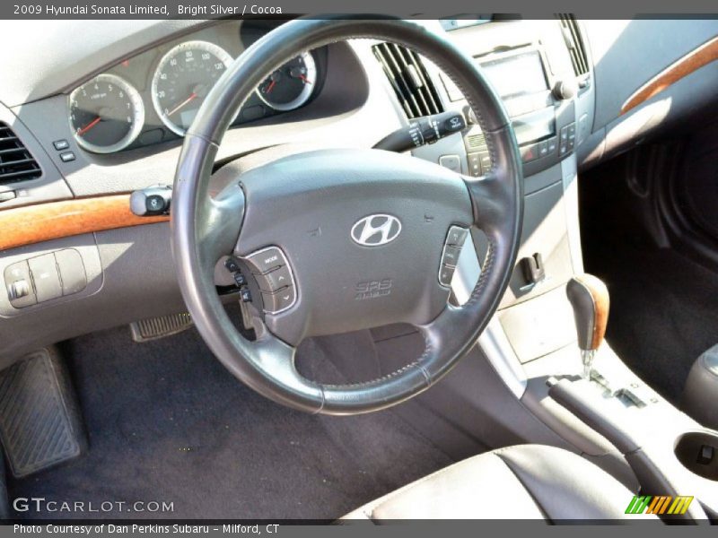Bright Silver / Cocoa 2009 Hyundai Sonata Limited