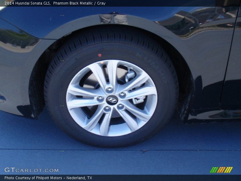 Phantom Black Metallic / Gray 2014 Hyundai Sonata GLS