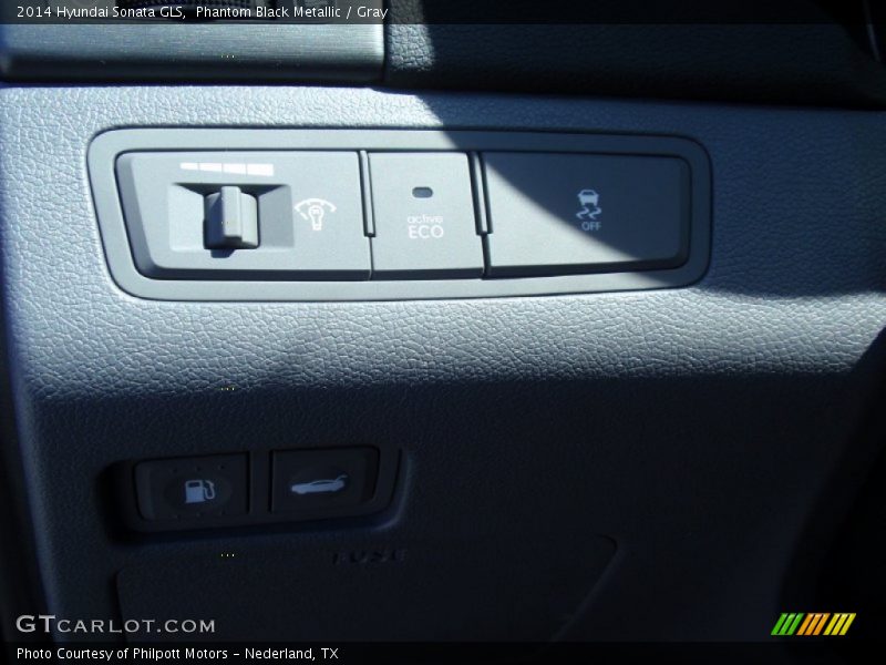 Phantom Black Metallic / Gray 2014 Hyundai Sonata GLS