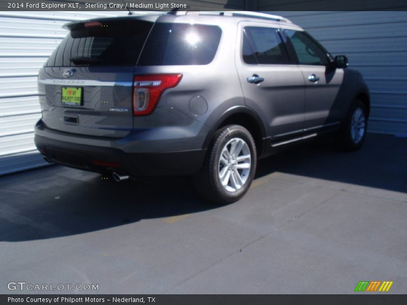 Sterling Gray / Medium Light Stone 2014 Ford Explorer XLT