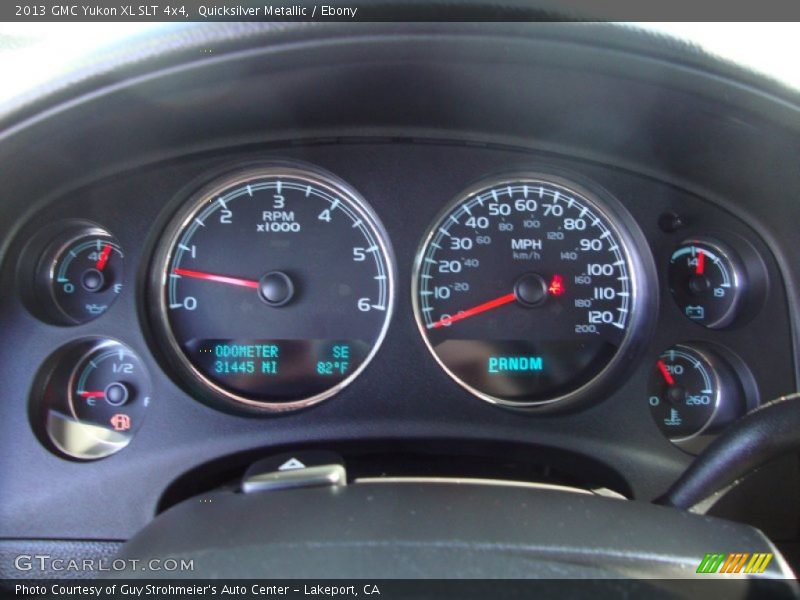 Quicksilver Metallic / Ebony 2013 GMC Yukon XL SLT 4x4