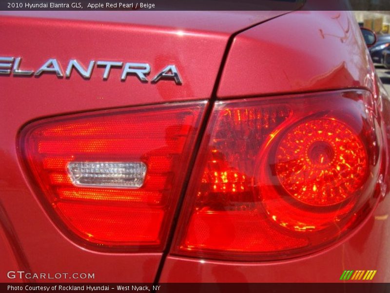 Apple Red Pearl / Beige 2010 Hyundai Elantra GLS