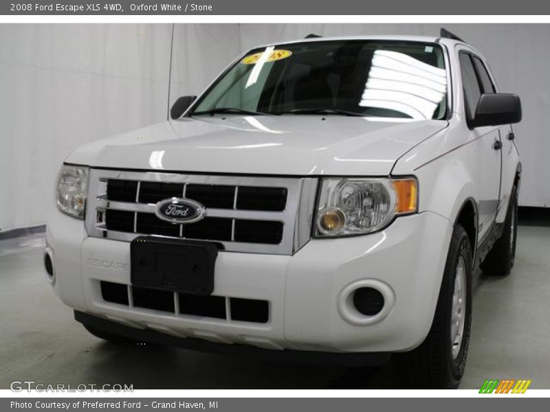 Oxford White / Stone 2008 Ford Escape XLS 4WD