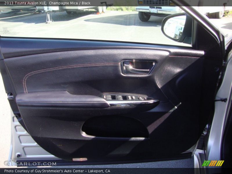 Champagne Mica / Black 2013 Toyota Avalon XLE