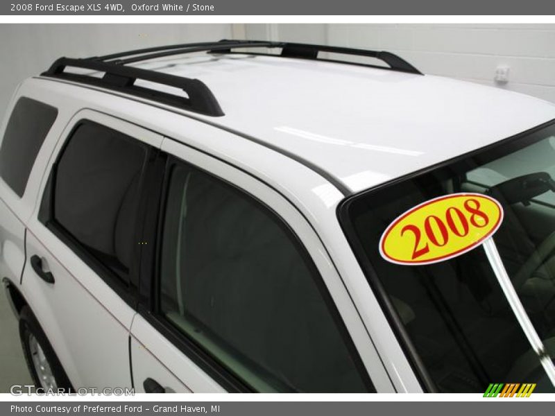 Oxford White / Stone 2008 Ford Escape XLS 4WD