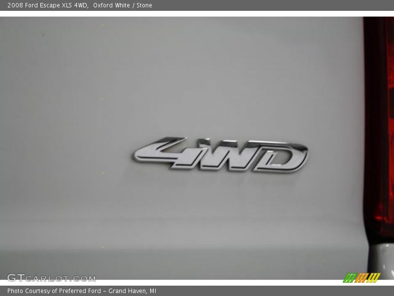 Oxford White / Stone 2008 Ford Escape XLS 4WD