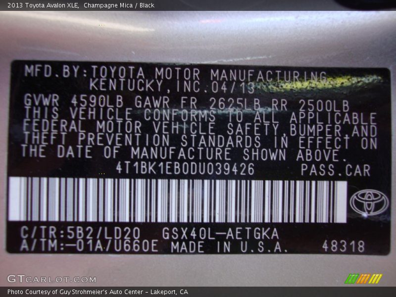Champagne Mica / Black 2013 Toyota Avalon XLE