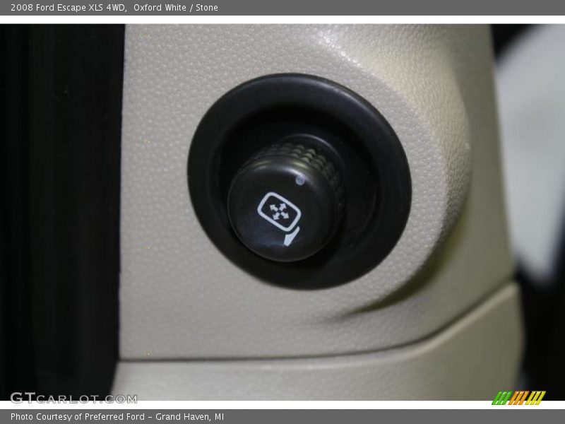 Oxford White / Stone 2008 Ford Escape XLS 4WD