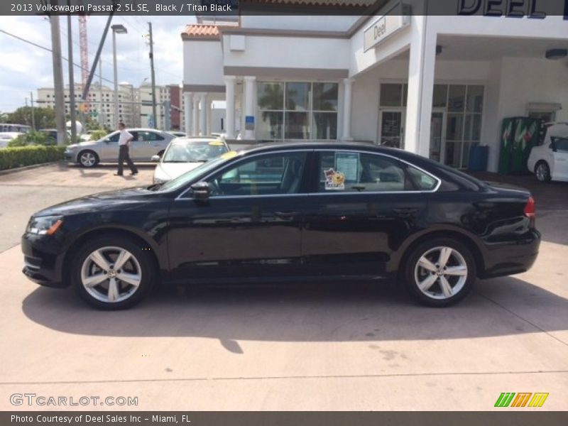 Black / Titan Black 2013 Volkswagen Passat 2.5L SE