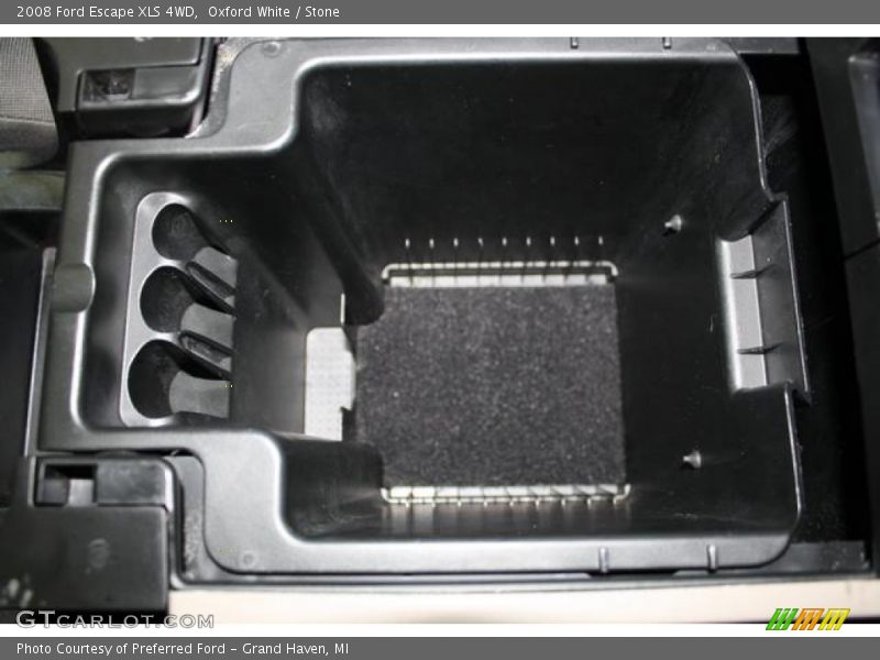 Oxford White / Stone 2008 Ford Escape XLS 4WD