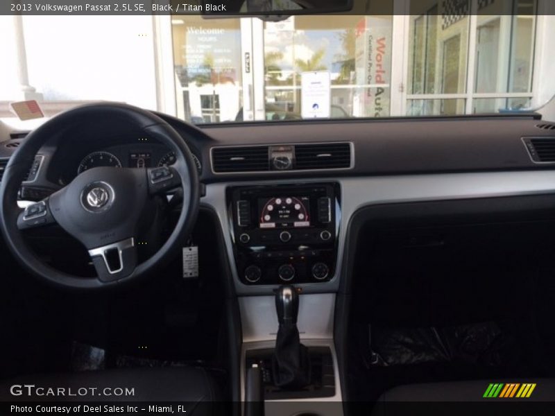 Black / Titan Black 2013 Volkswagen Passat 2.5L SE