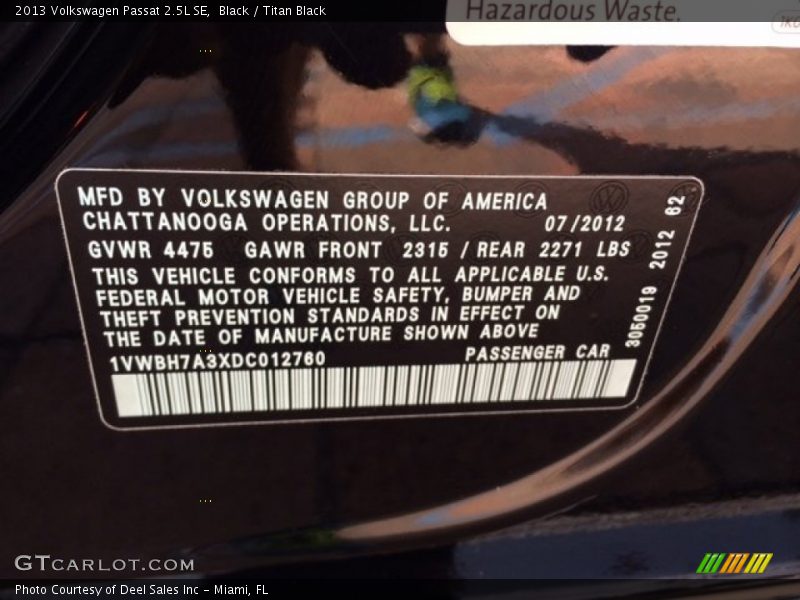 Black / Titan Black 2013 Volkswagen Passat 2.5L SE