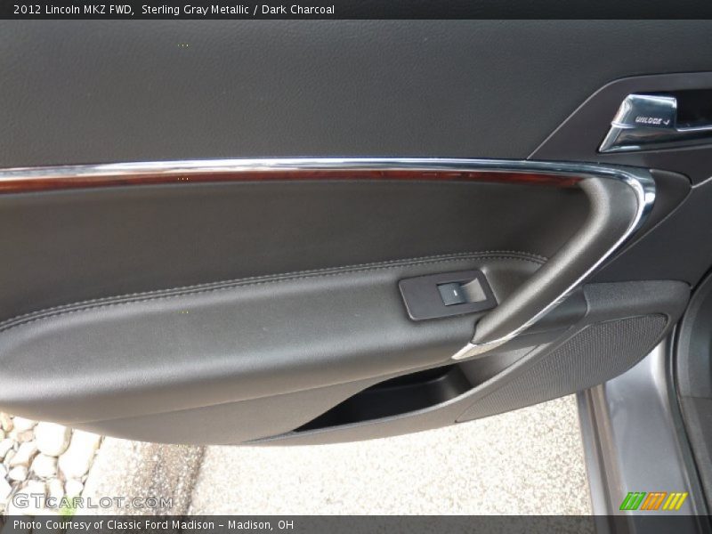 Sterling Gray Metallic / Dark Charcoal 2012 Lincoln MKZ FWD