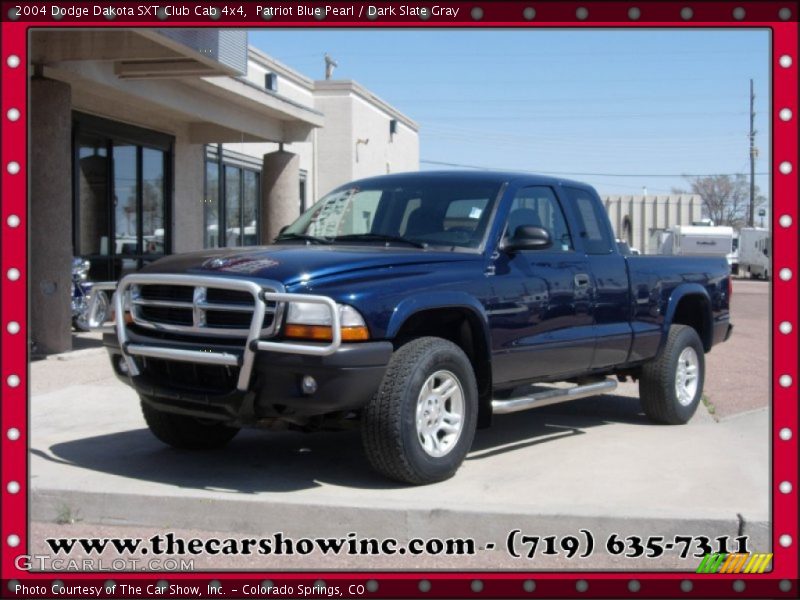 Patriot Blue Pearl / Dark Slate Gray 2004 Dodge Dakota SXT Club Cab 4x4