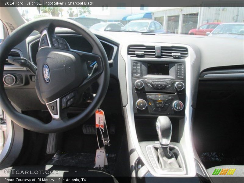 Ingot Silver / Charcoal Black 2014 Ford Fusion SE