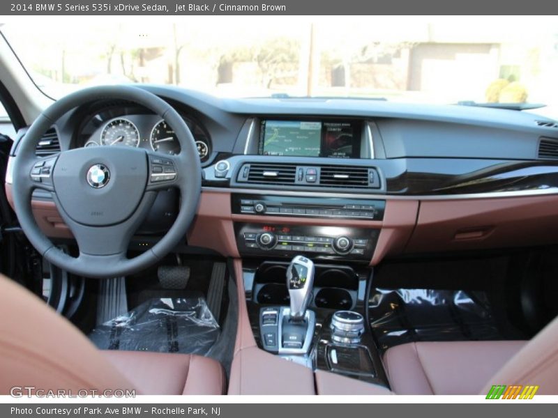 Jet Black / Cinnamon Brown 2014 BMW 5 Series 535i xDrive Sedan