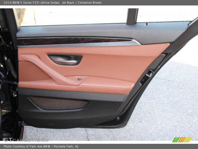 Jet Black / Cinnamon Brown 2014 BMW 5 Series 535i xDrive Sedan