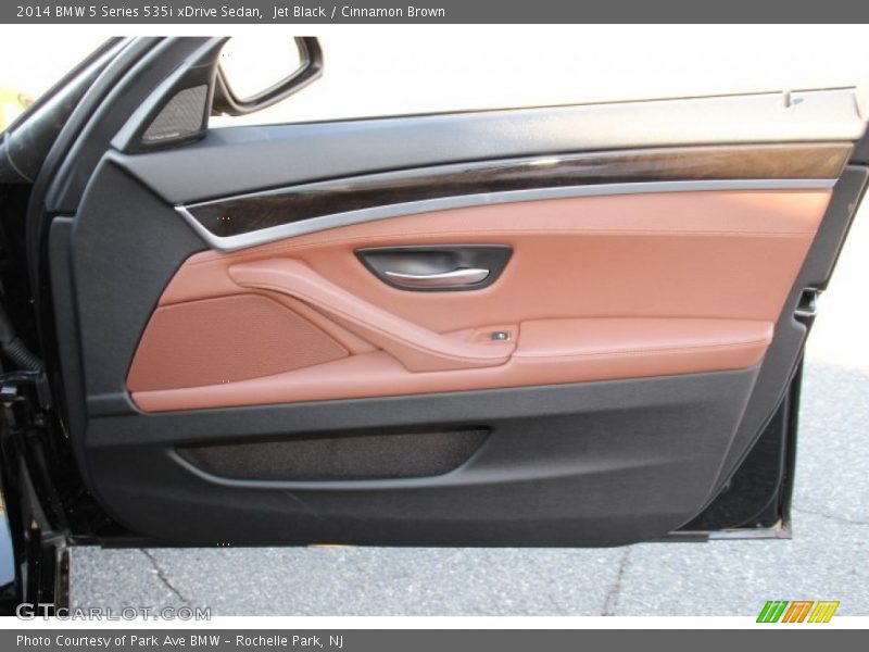 Jet Black / Cinnamon Brown 2014 BMW 5 Series 535i xDrive Sedan