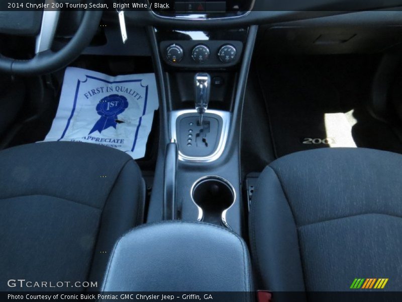 Bright White / Black 2014 Chrysler 200 Touring Sedan
