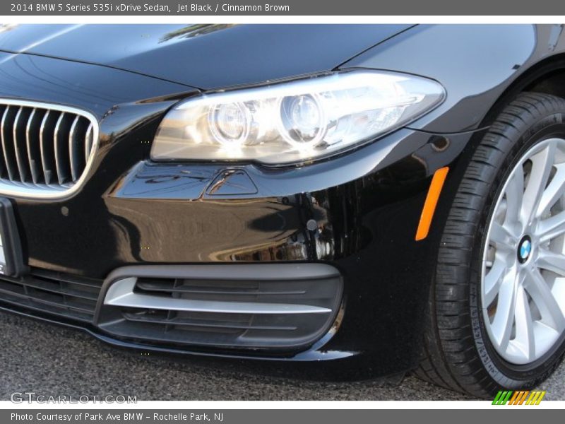 Jet Black / Cinnamon Brown 2014 BMW 5 Series 535i xDrive Sedan