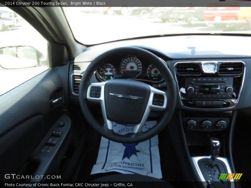 Bright White / Black 2014 Chrysler 200 Touring Sedan