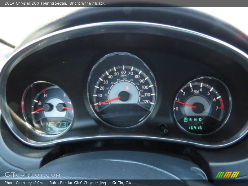 Bright White / Black 2014 Chrysler 200 Touring Sedan