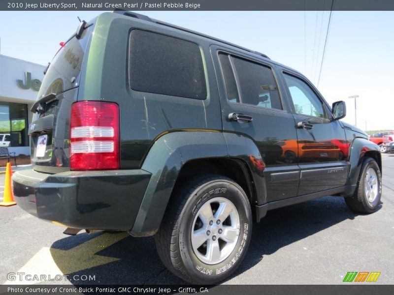 Natural Green Pearl / Pastel Pebble Beige 2010 Jeep Liberty Sport