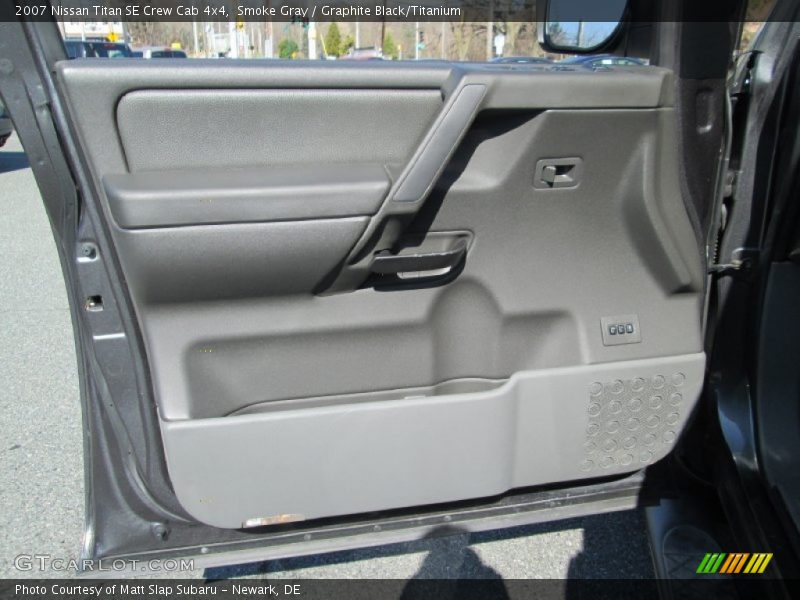 Smoke Gray / Graphite Black/Titanium 2007 Nissan Titan SE Crew Cab 4x4
