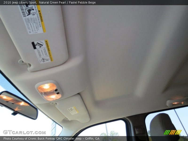 Natural Green Pearl / Pastel Pebble Beige 2010 Jeep Liberty Sport