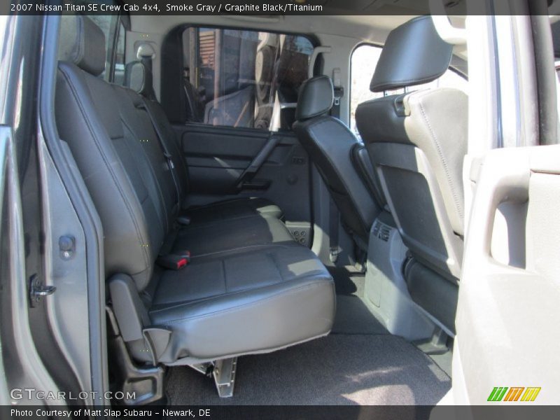 Smoke Gray / Graphite Black/Titanium 2007 Nissan Titan SE Crew Cab 4x4