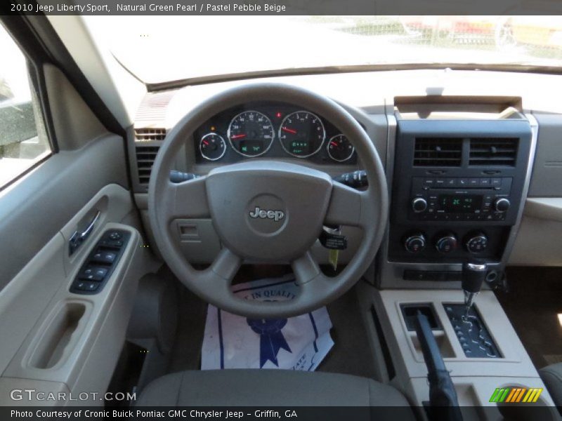 Natural Green Pearl / Pastel Pebble Beige 2010 Jeep Liberty Sport