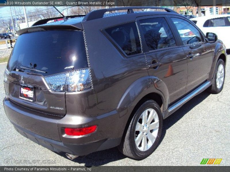 Quartz Brown Metallic / Beige 2010 Mitsubishi Outlander SE 4WD