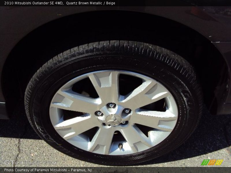 Quartz Brown Metallic / Beige 2010 Mitsubishi Outlander SE 4WD