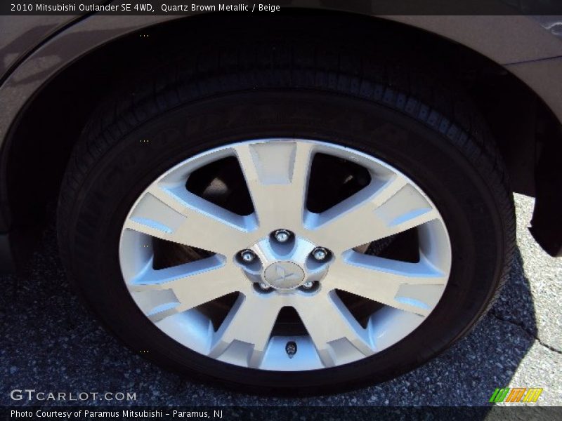 Quartz Brown Metallic / Beige 2010 Mitsubishi Outlander SE 4WD