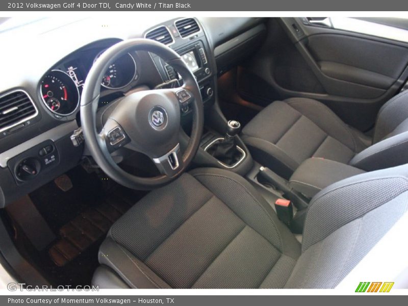 Candy White / Titan Black 2012 Volkswagen Golf 4 Door TDI