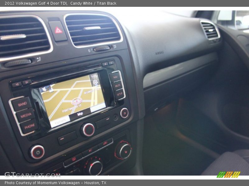 Candy White / Titan Black 2012 Volkswagen Golf 4 Door TDI