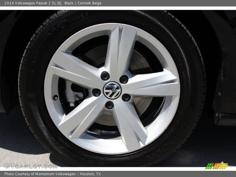 Black / Cornsilk Beige 2014 Volkswagen Passat 2.5L SE
