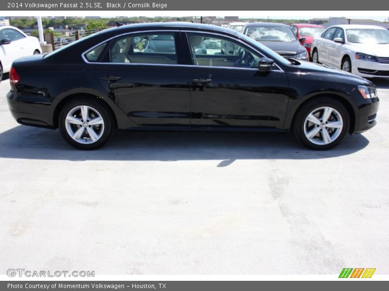 Black / Cornsilk Beige 2014 Volkswagen Passat 2.5L SE