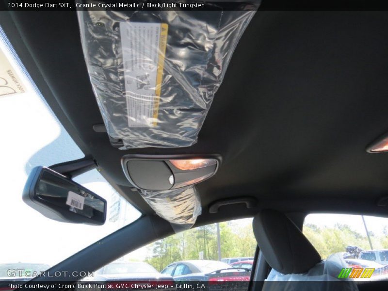 Granite Crystal Metallic / Black/Light Tungsten 2014 Dodge Dart SXT
