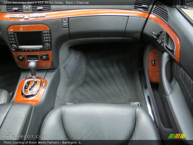 Black / Charcoal 2006 Mercedes-Benz S 430 4Matic Sedan