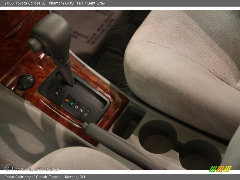 Phantom Gray Pearl / Light Gray 2005 Toyota Corolla LE