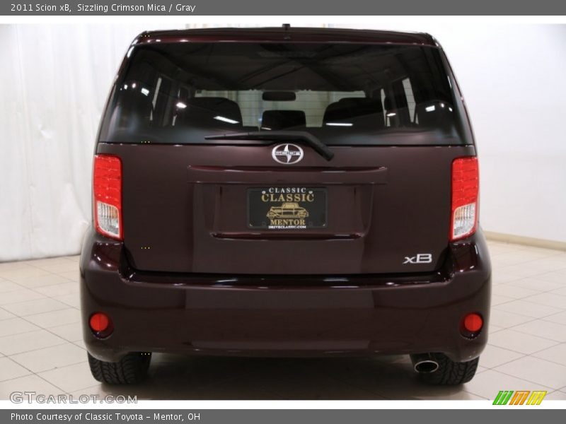 Sizzling Crimson Mica / Gray 2011 Scion xB