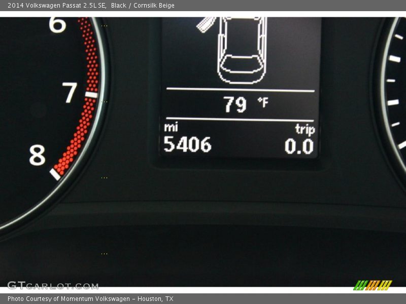 Black / Cornsilk Beige 2014 Volkswagen Passat 2.5L SE